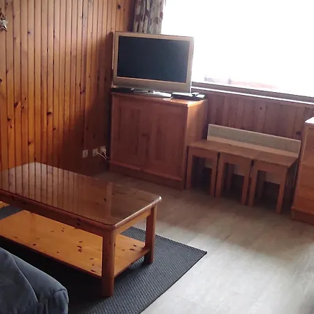 Confortable Pour 5 Personnes Au Pied Des Pistes De Super - Fr-1-814-3 Besse-et-Saint-Anastaise