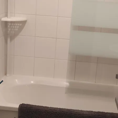 Confortable Pour 5 Personnes Au Pied Des Pistes De Super - Fr-1-814-3 Besse-et-Saint-Anastaise